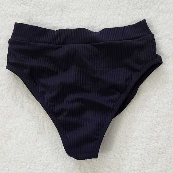 New!Montce Paula Ribbed High Waisted Scrunch Butt Bikini Bottom - Picture 6 of 11